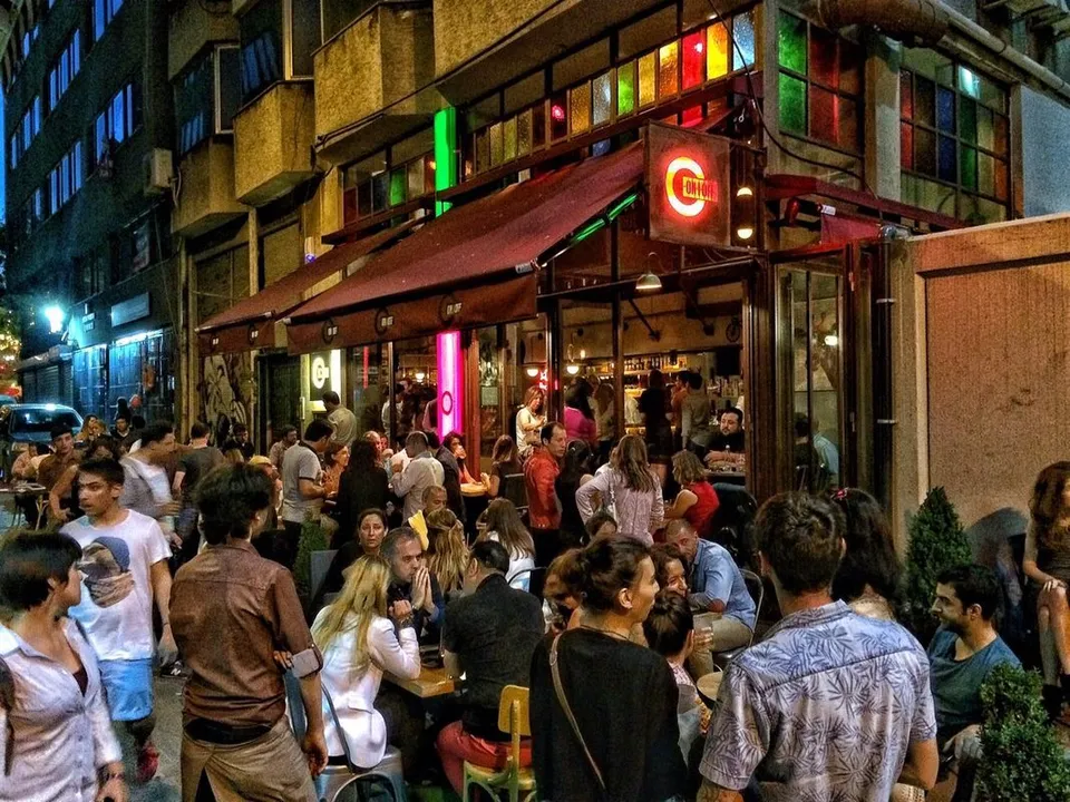 The Top 10 Nightlife Experiences in Istanbul You Can't Miss